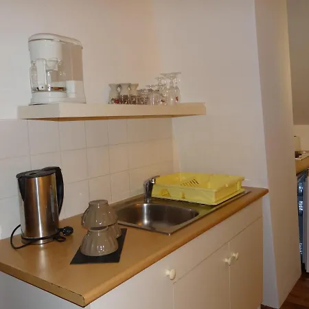 Chambres D'Hotes A Fecamp Chez Muriel A Ganzeville Le Domaine De La Roquette Avec Piscine Guest house
